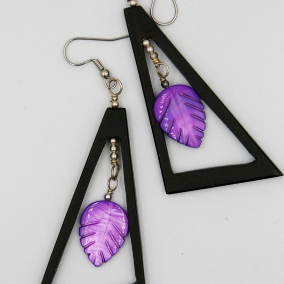 Purple Leaf Dangle Earrings - Picture 1 of 3